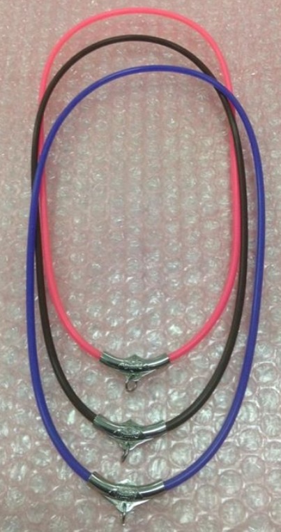 ชุดละ 3 เส้น เลือกสี แจ้ง จำนวน ได้เลยครับ @ 120 บาท @@ สร้อย ยาง โอริง พร้อม ห่วง 3 มม ยาว 22 นิ้ว