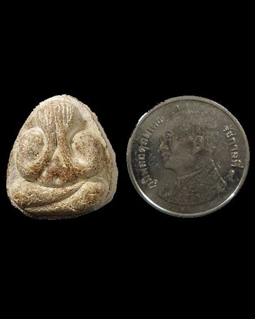 พระปิดตามหาเสน่ห์ หลังยันต์พุทโธ เนื้อเกสร วัดลาดปลาเค้า หลว งปู่โต๊ะปลุกเสก ปี 2521 คัดสวย