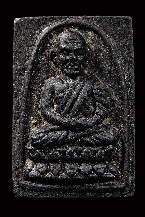 หลวงปู่ทวด เนื้อผงว่านปี 97 สร้างปี 24 พิมพ์กรรมการ สวย หายาก...