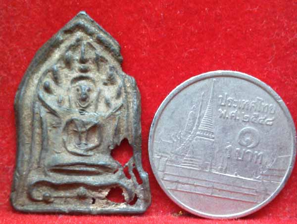 *นาคปรก เนื้อชินเงิน กรุวัดเพชร สระบุรี*