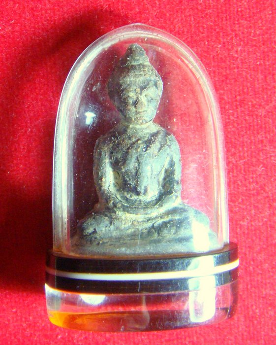 พระกรุวัดเชิงท่าเนื้อชินตะกั่วสนิมแดง จ.นนทบุรี พิมพ์พระพุทธ