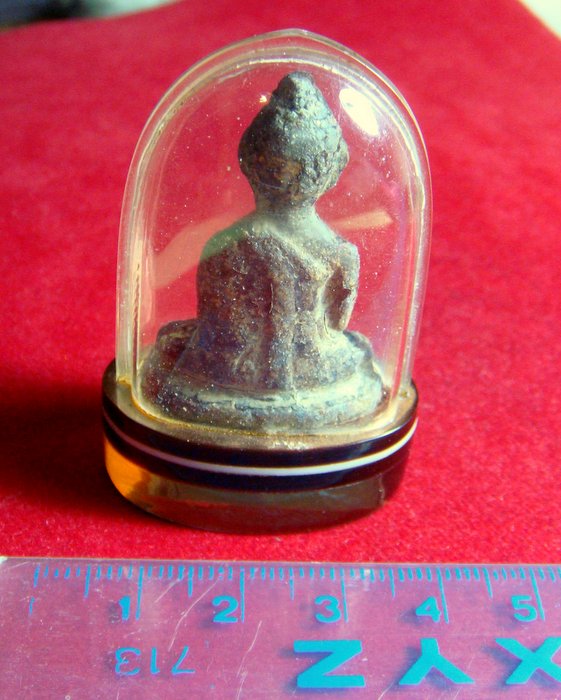 พระกรุวัดเชิงท่าเนื้อชินตะกั่วสนิมแดง จ.นนทบุรี พิมพ์พระพุทธ