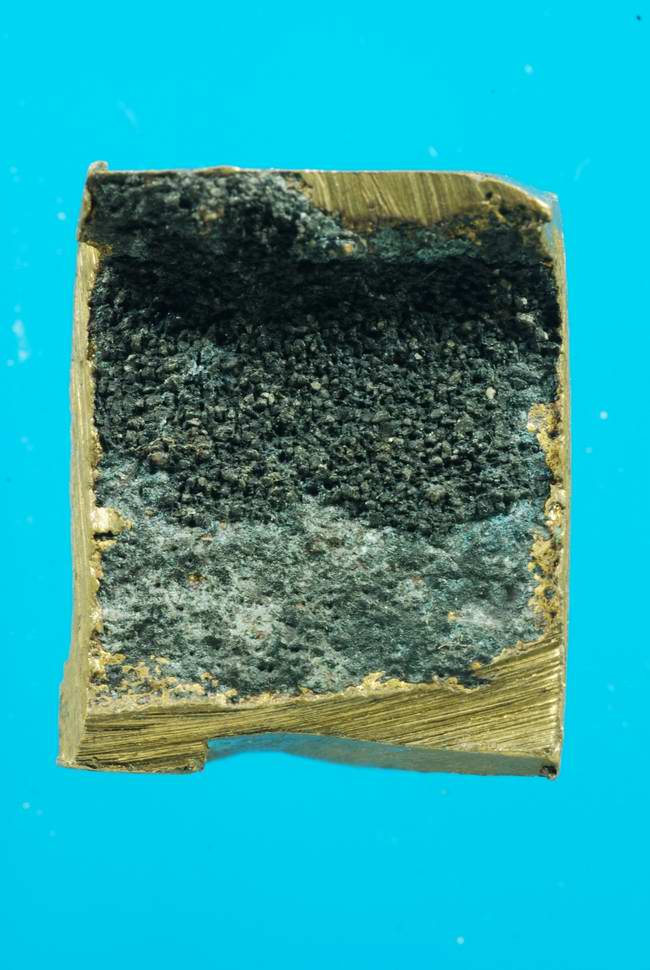 พระแผงตัด เนื้อทองผสม สมัยอยุธยา 