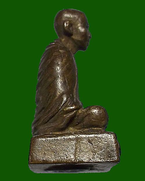 800 @@@ กริ่งรูปหล่อครูบาศรีวิชัย ก้นอุด โค็ดนะ เนื้อนวะ 