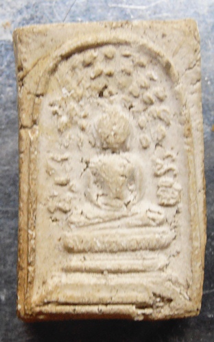 สมเด็จปรกโพธิ์หลวงพ่อเงินวัดดอนยายหอมสวยๆครับ