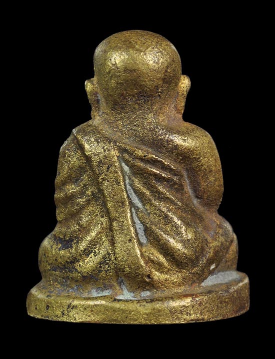 17/รูปหล่อหลวงพ่อเงิน วัดท้ายน้ำ รุ่นช้างคู่ ปี๒๕๒๖ สวยเดิม กล่องเดิม พร้อมบัตรรับรองพระแท้ G-pra