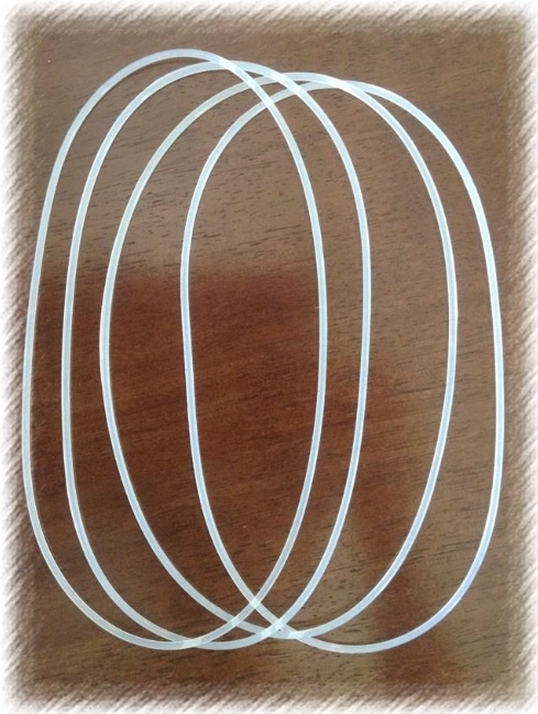 แพ๊ค 4 เส้น 120 บาท สร้อยโอริง 3 มม ยาว 22 นิ้ว ดำ/ใส