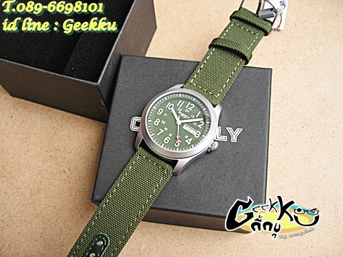  นาฬิกา Eyki Overfly แท้ สายผ้าสีเขียว รองหนังนุ่มด้านใน พร้อมกล่อง -