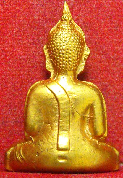 หลวงพ่อพระใส รุ่นแรก ปี2505 พิมพ์ขัดสมาธิ #103