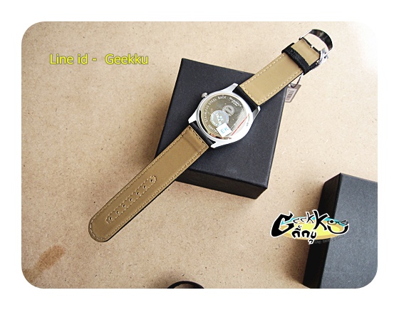 นาฬิกา Eyki Overfly สายผ้าสีดำรองหนังนุ่มด้านใน พร้อมกล่อง