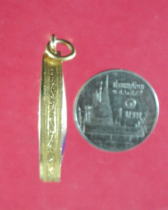 ล็อคเก็ต ร.5 เลี่ยมทอง