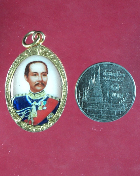 ล็อคเก็ต ร.5 เลี่ยมทอง