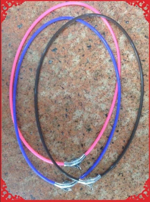 เลือกสี ได้เลย@ 120 บาท @@ สร้อย ยาง โอริง พร้อม ห่วง 3 มม ยาว 22 นิ้ว แพ็ค 3 เส้น