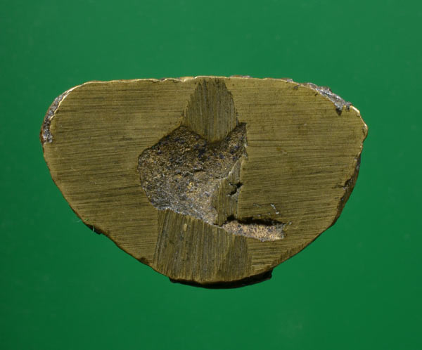 รูปหล่อโบราณหลวงพ่ออินทร์ วัดเกาะหงษ์