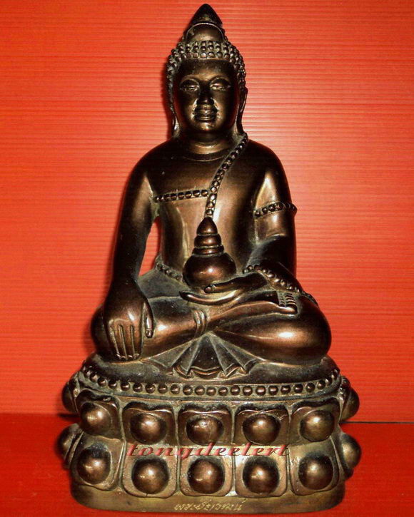 พระบูชาพระชัยวัฒน์ วัดศรีวโนภาสสถิตย์พร จ.ระยอง สวยมากค่ะ