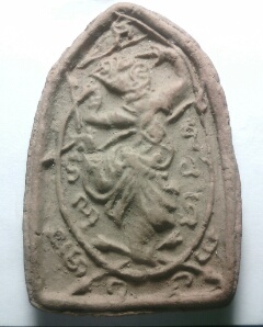 หนุมานหักศรหลวงพ่อกวย เนื้อดิน