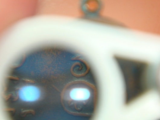 เหรียญหลวงพ่อแดง - หลวงพ่อเจริญ วัดเขาบันไดอิฐ รุ่นโบสถ์ลั่น ไม้กอล์ฟ ปี 2512 