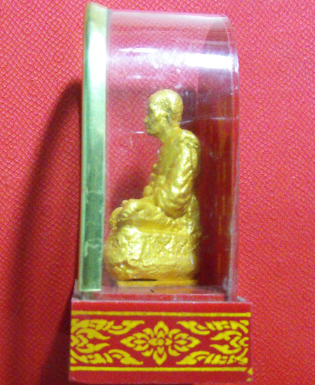 พระบูชาหลวงปู่ดู่ วัดสะแก ตั้งหน้ารถ สวยหายากมากๆ