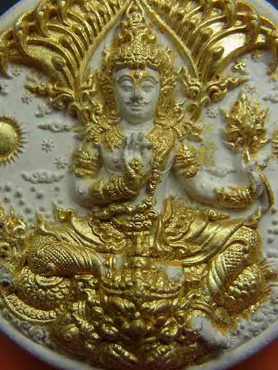อภิปัญญามหาเศรษฐี เนื้อสีขาวปัดทองขนาด 5.5 ซม.