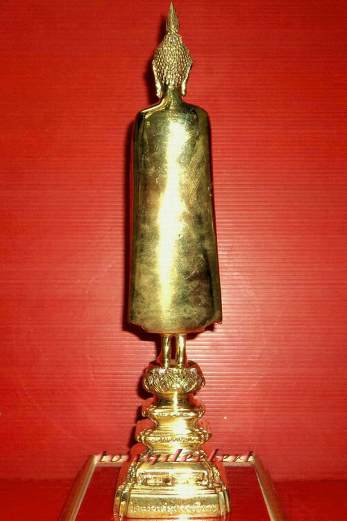 พระบูชาหลวงพ่อบ้านแหลม วัดเพชรสมุทรวรวิหาร สูง 11 นิ้ว สวยมากค่ะ