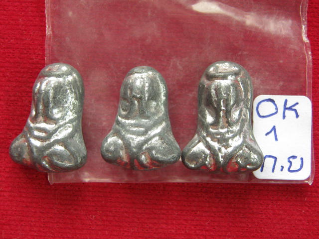 พระรอด วัดโคนอน 2515...ตะกั่ว 3 องค์...หลวงปู่โต๊ะ วัดประดู่ฉิมพลี กทม.เสก...