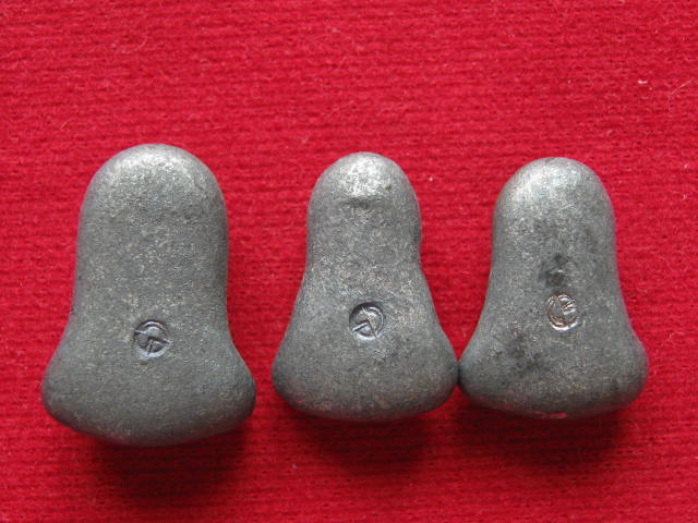 พระรอด วัดโคนอน 2515...ตะกั่ว 3 องค์...หลวงปู่โต๊ะ วัดประดู่ฉิมพลี กทม.เสก...ไม่แพง ครับ