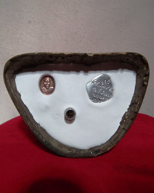 พระบูชาหลวงปู่ลี ตาณังกโร  ขนาดหน้าตัก ๕ นิ้ว ปี.๒๕๕๐