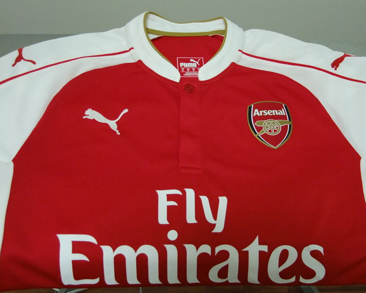 เสื้อฟุตบอลอาร์เซอร์นอล PUMA Arsenal Home Jersey 15/16﻿ ชุดเหย้า ของแท้﻿..