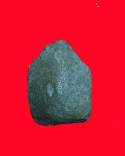 พระกรุวัดท้ายตลาด พิมพ์พระปิดตาขัดสมาธิเพชร 