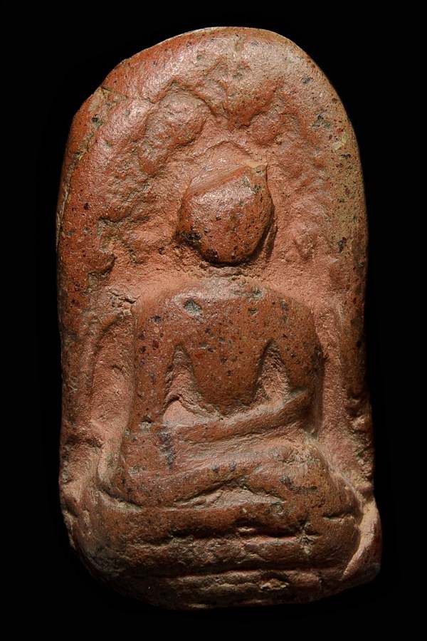 พระคง (ขึ้นพิมพ์ใหม่)ลำพูน เคาะเดียวแดงครับ