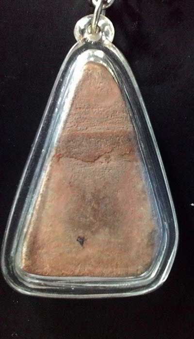 สุดยอดของความหายาก พระนางสุโขทัย กรุเจดีย์สี่ห้อง จ.สุโขทัย (ซ่อมนะครับ) มาพร้อมบัตรรับประกันพระแท้