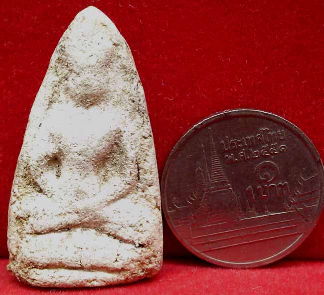 *กลีบบัว เนื้อผงสมเด็จฯ กรุวัดอัมพวัน นครนายก*