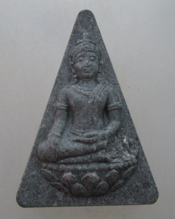 "เคาะเดียว" พระสมเด็จนางพญา สก ปี47 สภาผู้แทนราษฎร  (ชำรุด)