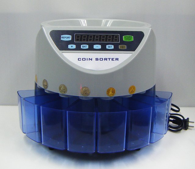 $$ ฟรีค่าจัดส่ง EMS นะคะ $$ เครื่องนับเหรียญElec tronic Coin Sorter  มือ 1 ใหม่เอี่่ยม ใช้งานง่ายคะ 