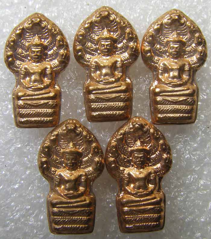 ปรกใบมะขาม หลวงพ่อพูล วัดไผ่ล้อม นครปฐม ทีเดียว 5 องค์