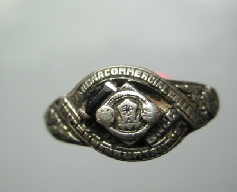 แหวนเงินพานิชย์บางนา