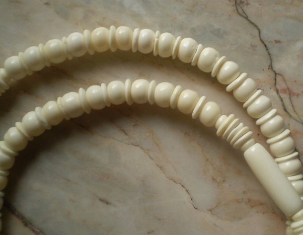 สร้อยกระดูก  ห่ววงกลางหัวช้างทรงเครื่อง  เคาะเดียว 