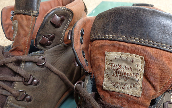 SALE เคลียร์ตู้รองเท้า Clarks ของแท้แบรนด์อังกฤษ Original The British Millerain / ลดเป็นหมื่น