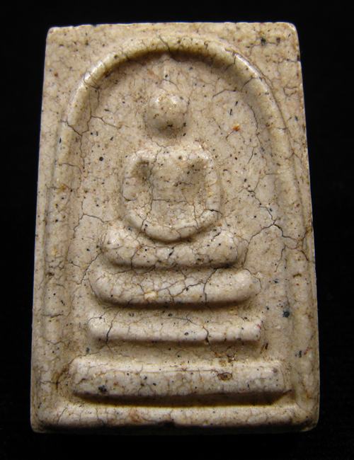 พระสมเด็จ เนื้อหามวลสารดี สวยไม่ทราบที่ครับ