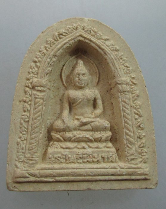 "เคาะเดียว"พระไพรีพินาศ วัดบวรฯ ปี๓๐ เนื้อผง