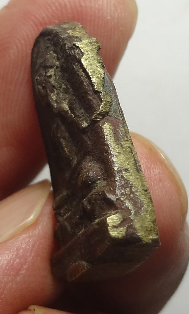  เหรียญหล่อหลวงพ่อหยอด วัดแก้วเจริญปี 2497 หายาก รุ่นแรก