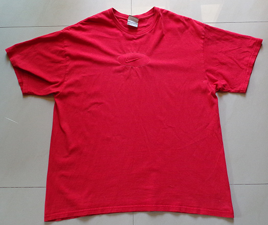 เสื้อยืด TOMMY HILFIGER ของแท้ XL สีเทา สกรีนกลางอก สวยเด่น พิเศษแถมเสื้อ NIKE ให้อีกตัวครับ