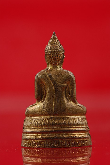 รูปหล่อพระสมเด็จพระพุทธโคดม วัดไผ่โรงวัว สุพรรณบุรี