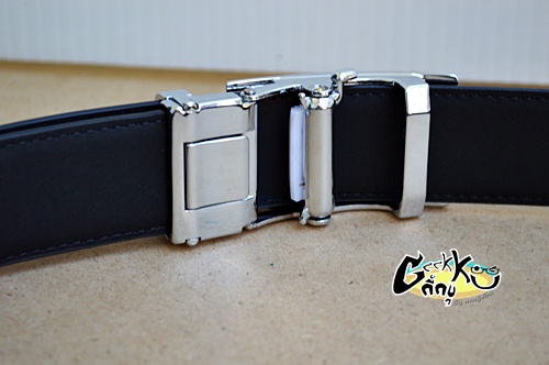 เข็มขัดหนังหัวออโต้ล๊อค สีดำ 