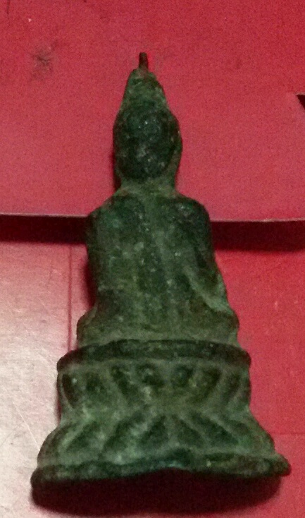 พระแก้บน.ใต้ฐานโบสเก่า.วัดพระยาปลา