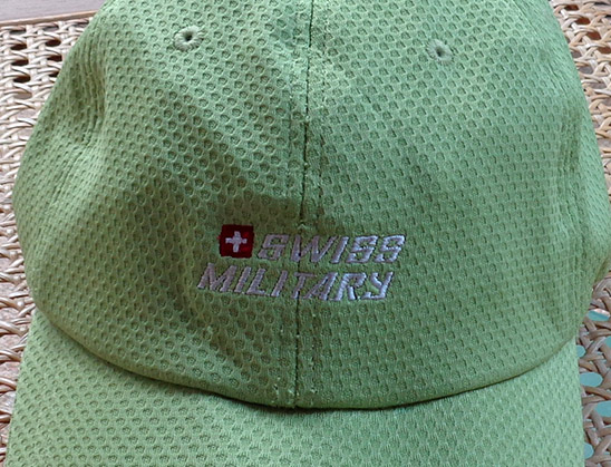 หมวก SWISS MILITARY ของแท้ครับ ลายผ้าถัดทอพิเศษ รุ่นท็อปครับ