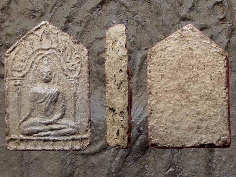 พระชินราชซุ้มเรื่อนแก้ว เนื้อดิน กรุกระต่ายแกลบ วัดเขาพนมเพลิง จ.สุโขทัย(รหัส 1116)