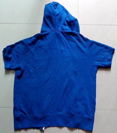 เสื้อแจกเกดแขนสั้น UNITED ARROWS สีน้ำเงิน มีฮูด