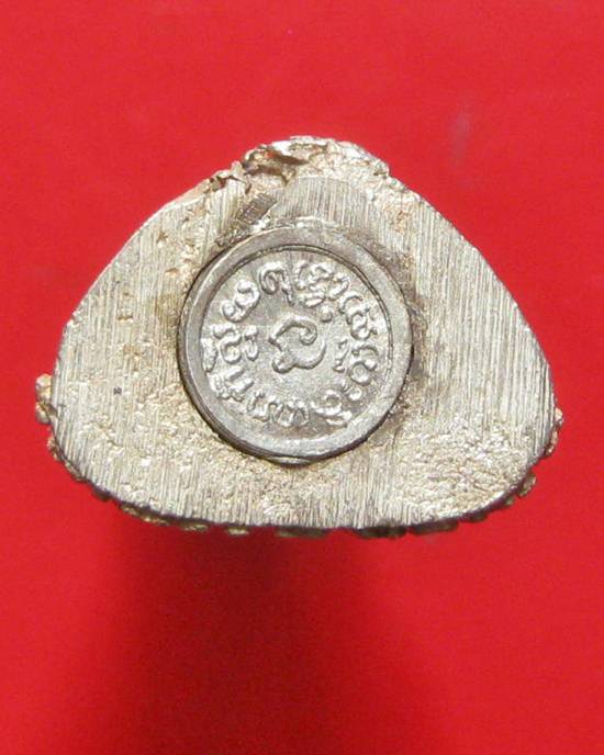 พระกริ่งเกษม รุ่น ญสส เนื้อเงิน หลวงพ่อเกษม เขมโก ปี 2533 กล่องเดิมหายากคะ  