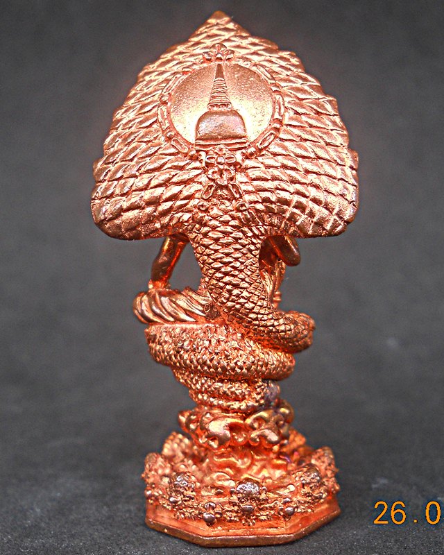 ปี2548 รุ่นแรกวัดนางพระยา {ปางมหาราชลีลา สูง 4 .5 ซ.ม.} เนื้อสัมฤทธิ์แดง # 894 